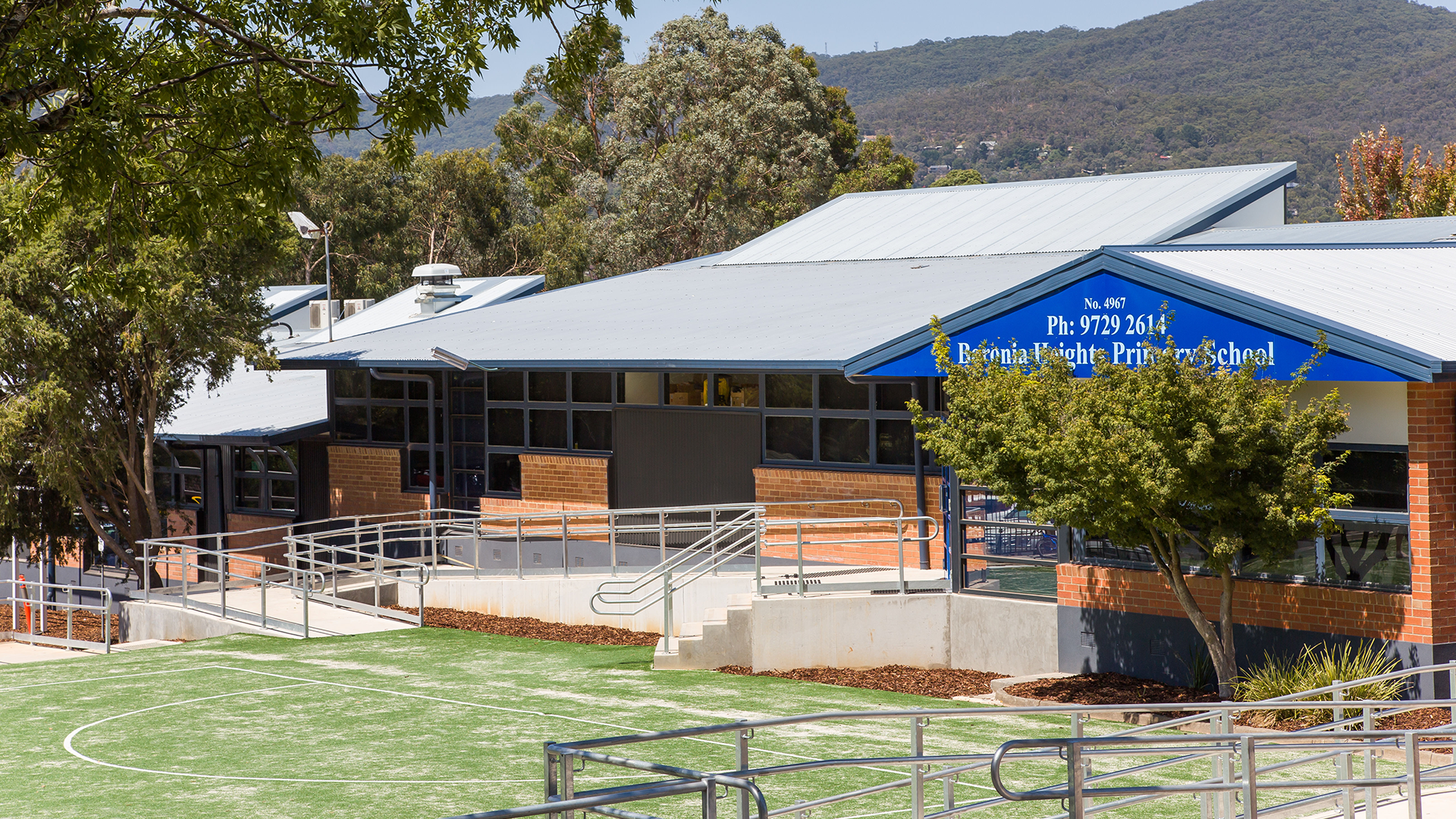 Modern, Jamf-drive BYOD deployment at Boronia Heights Primary School.