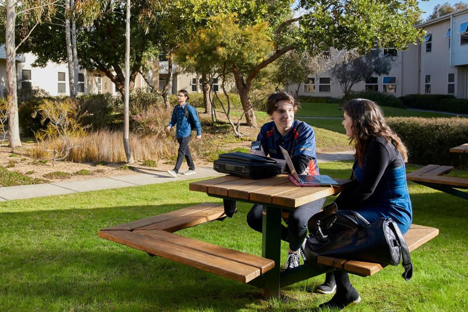 Total control over Apple environment at Federation University Australia